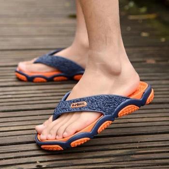 Homens Chinelos de Verão, Respirável antiderrapante Sapatos de Praia Moda Plana resistente ao Desgaste Sandálias de Mens Massagem Flip-Flops